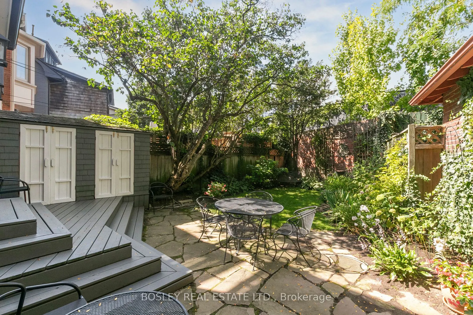 52 Rowanwood Avenue