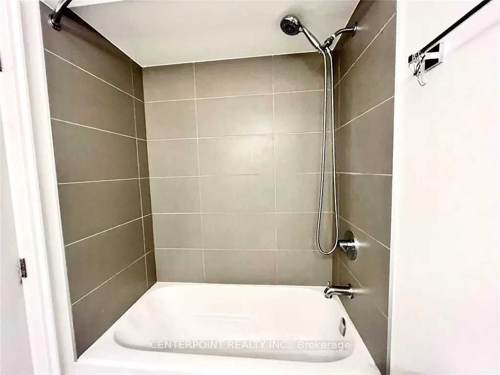 155 Yorkville Avenue, #1217