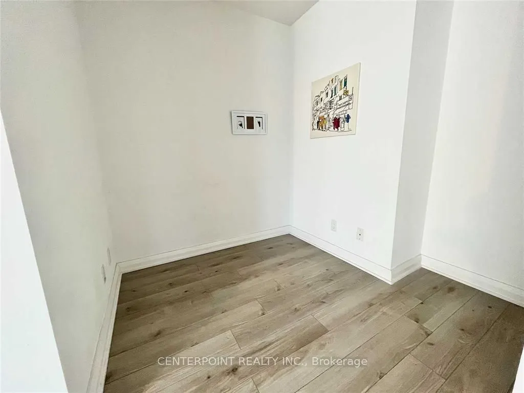 155 Yorkville Avenue, #1217