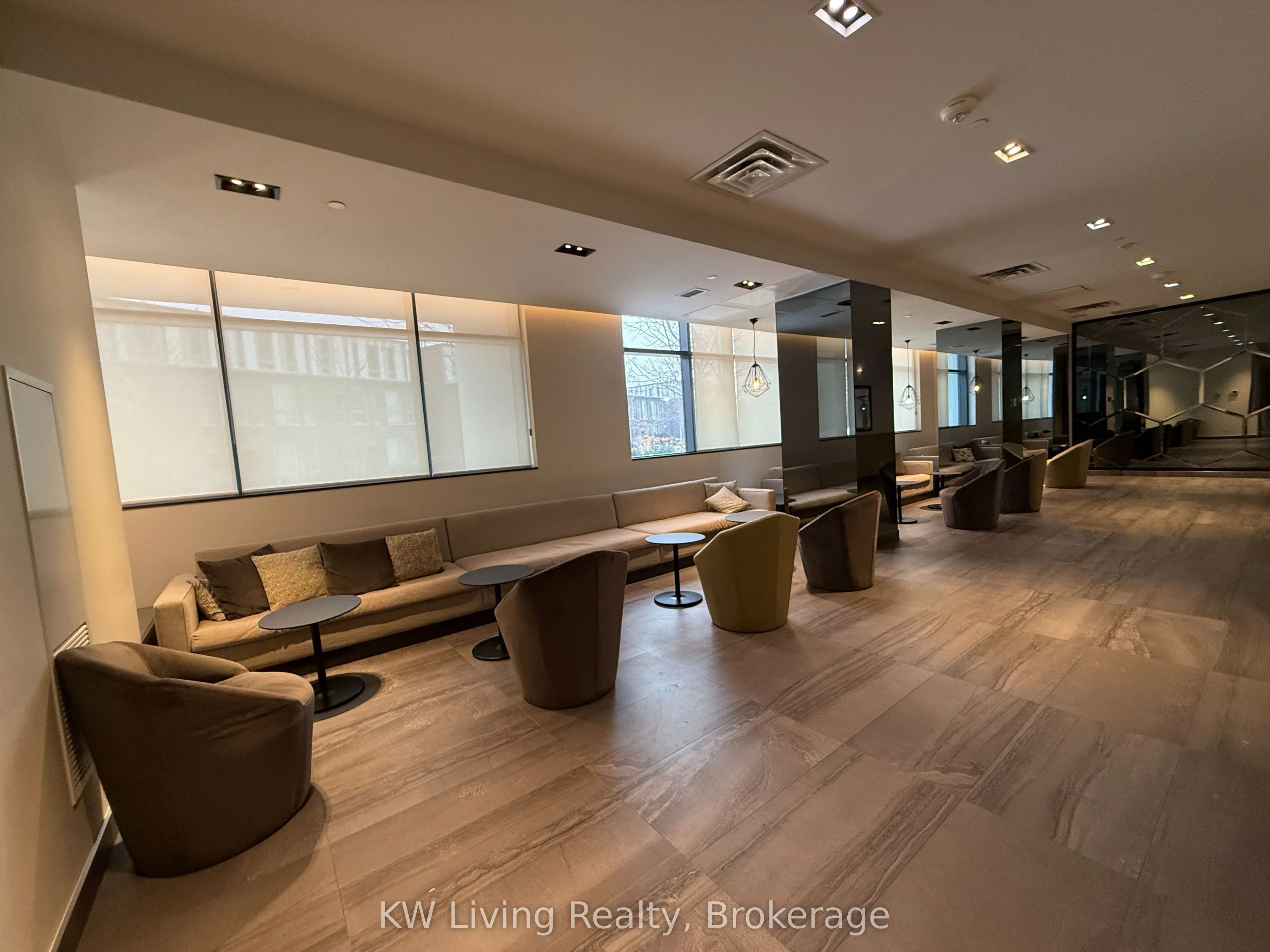 128 Fairview Mall Drive, #1510