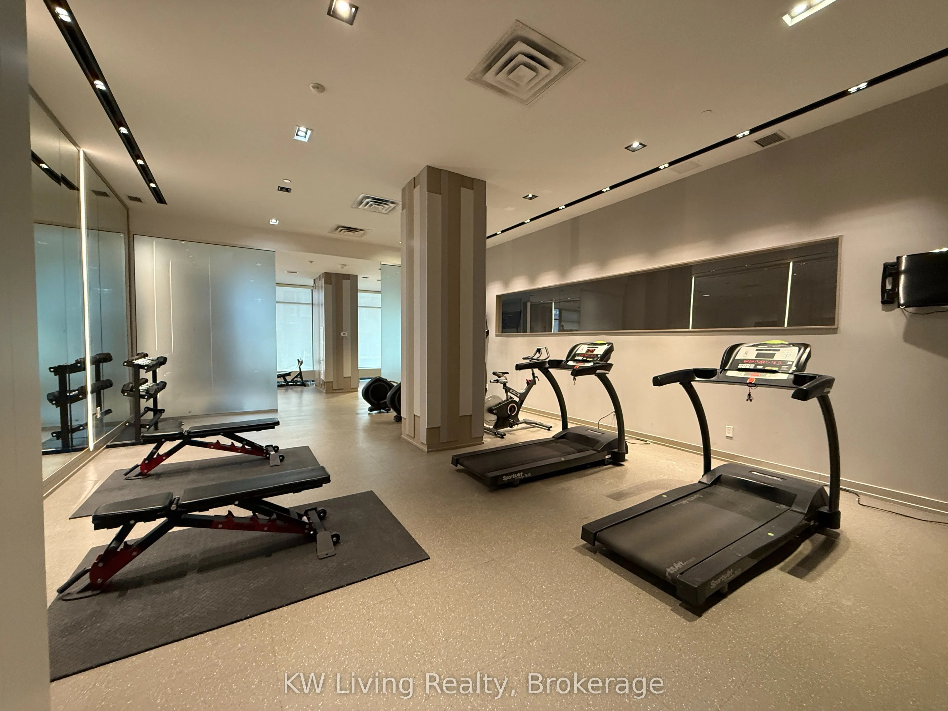 128 Fairview Mall Drive, #1510