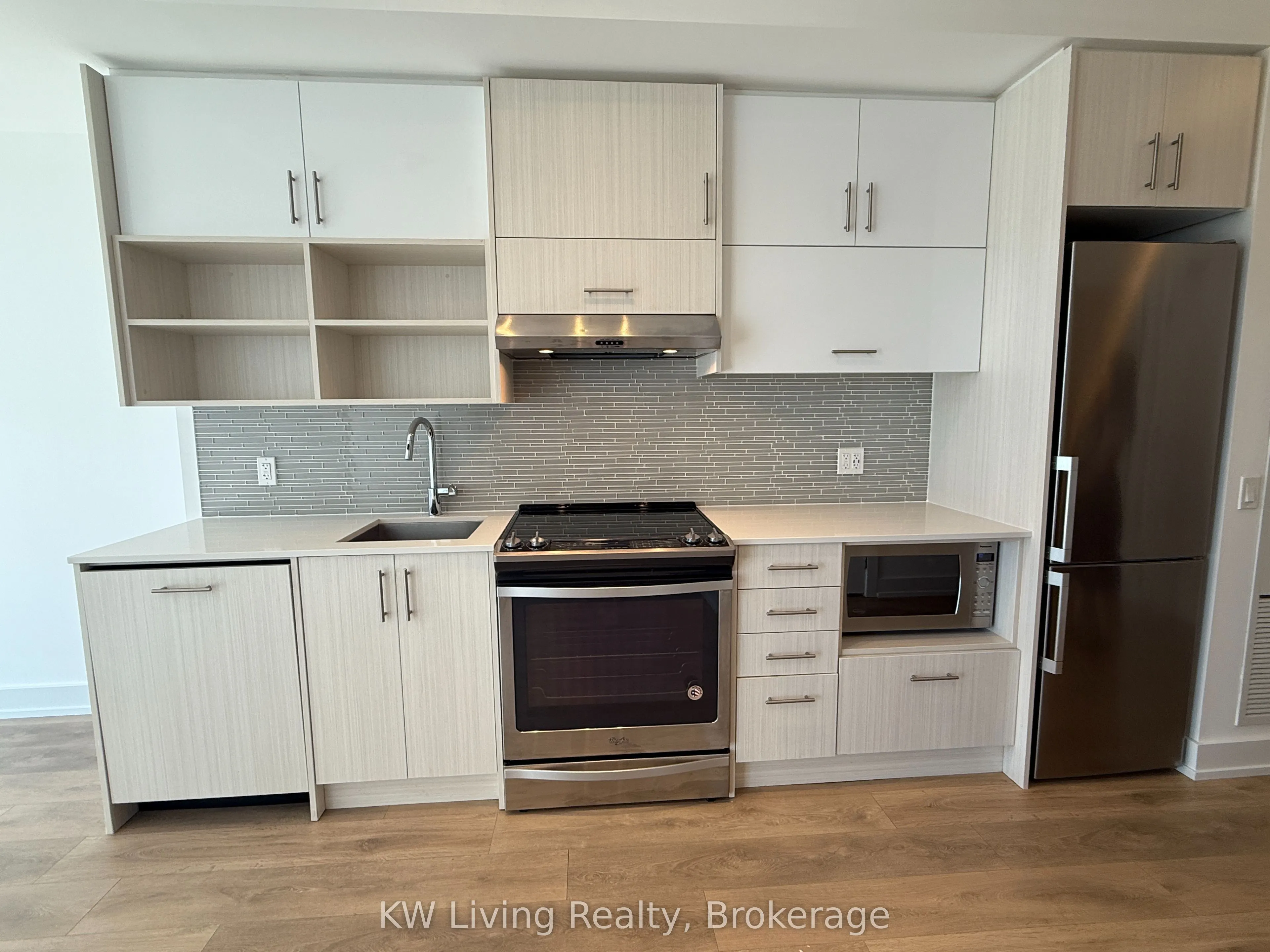 128 Fairview Mall Drive, #1510