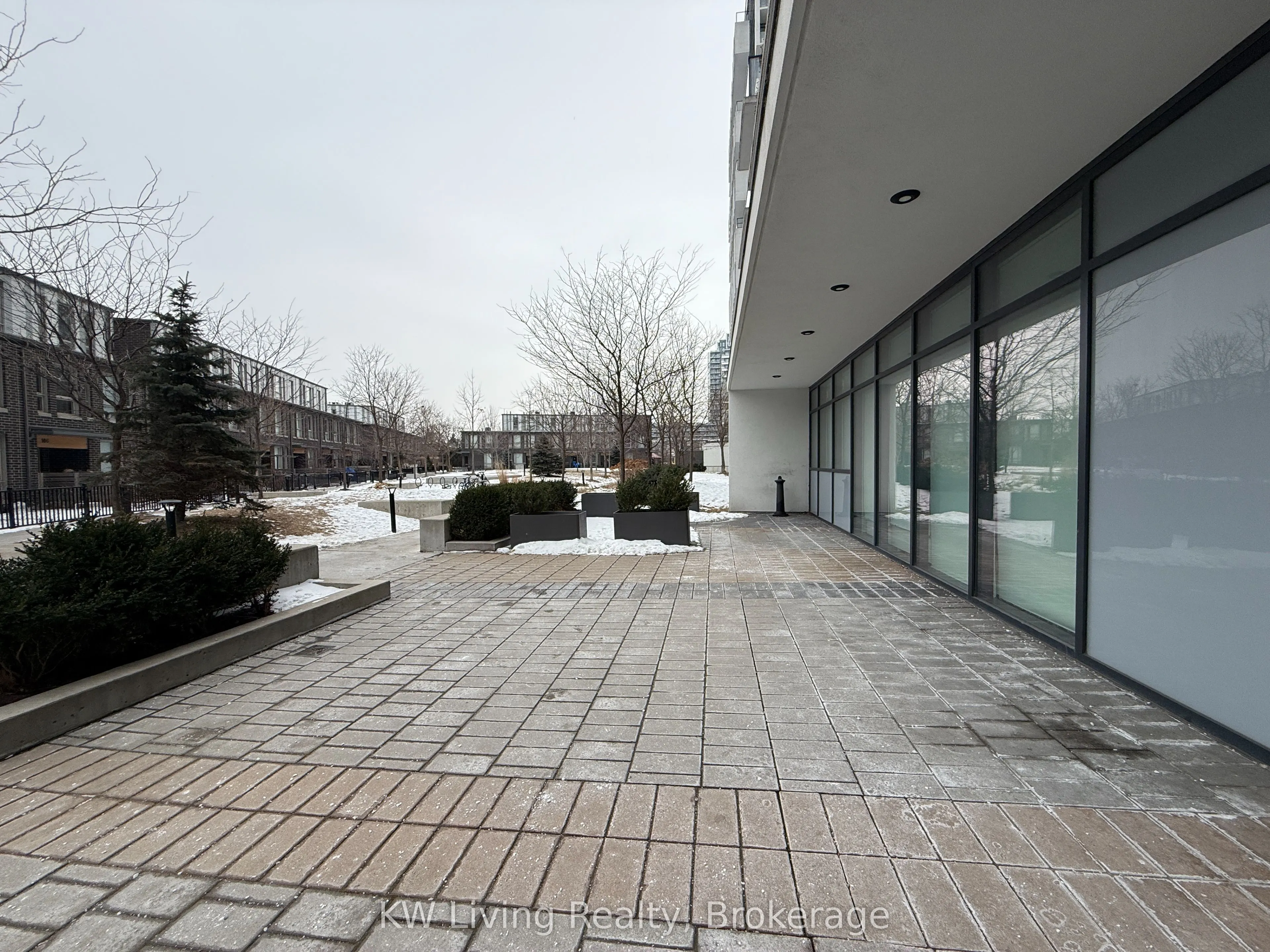 128 Fairview Mall Drive, #1510