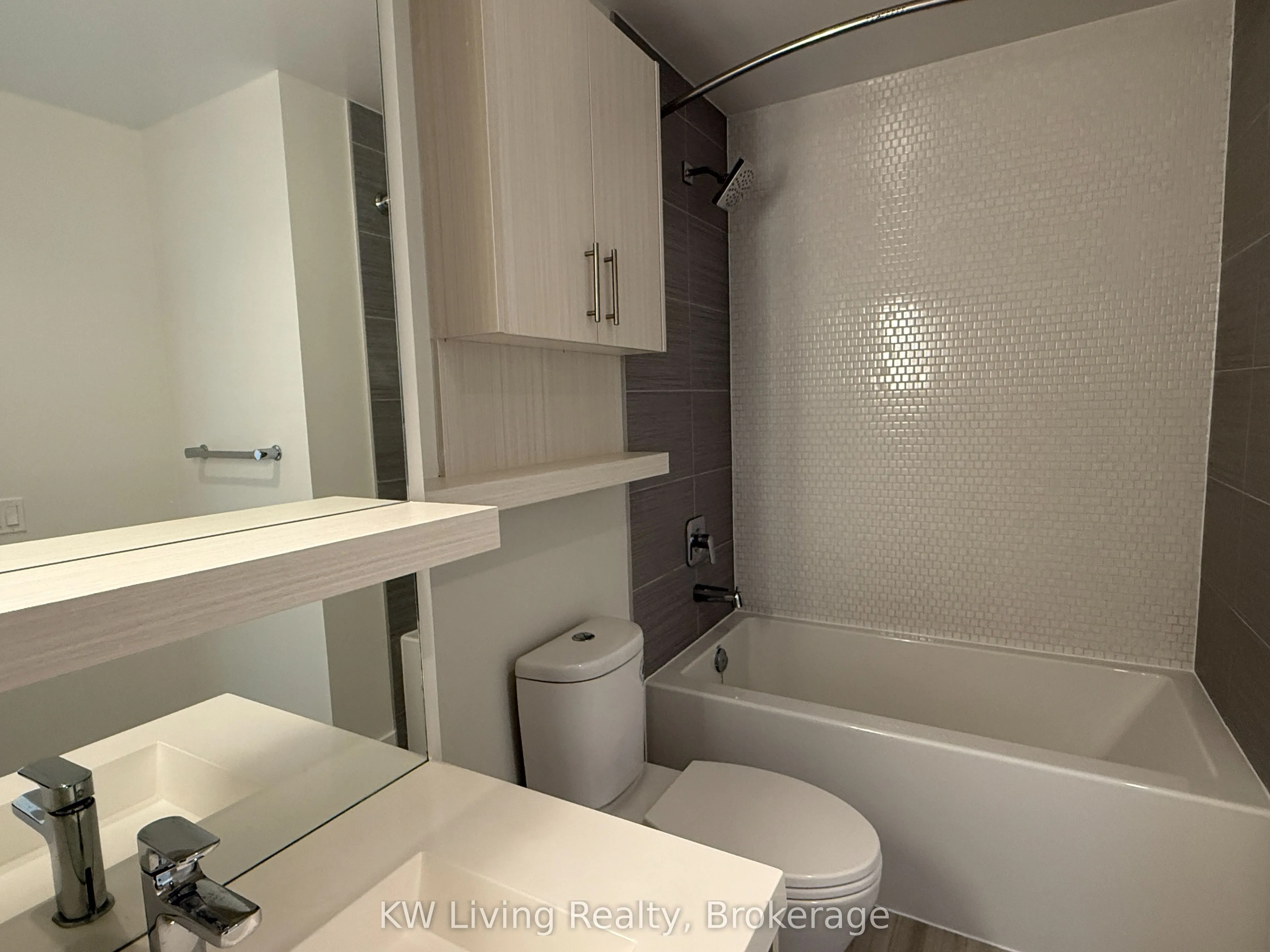 128 Fairview Mall Drive, #1510