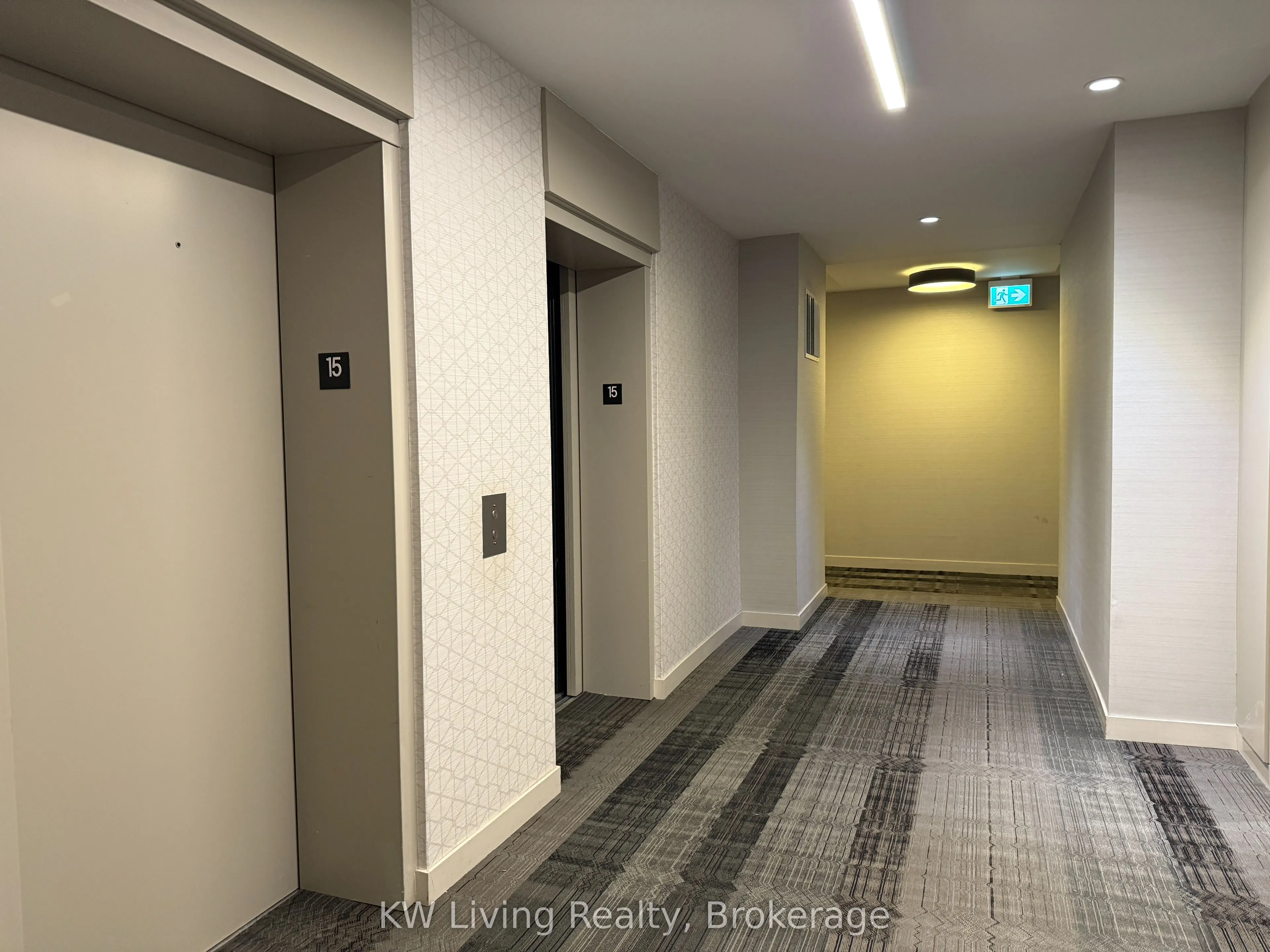 128 Fairview Mall Drive, #1510