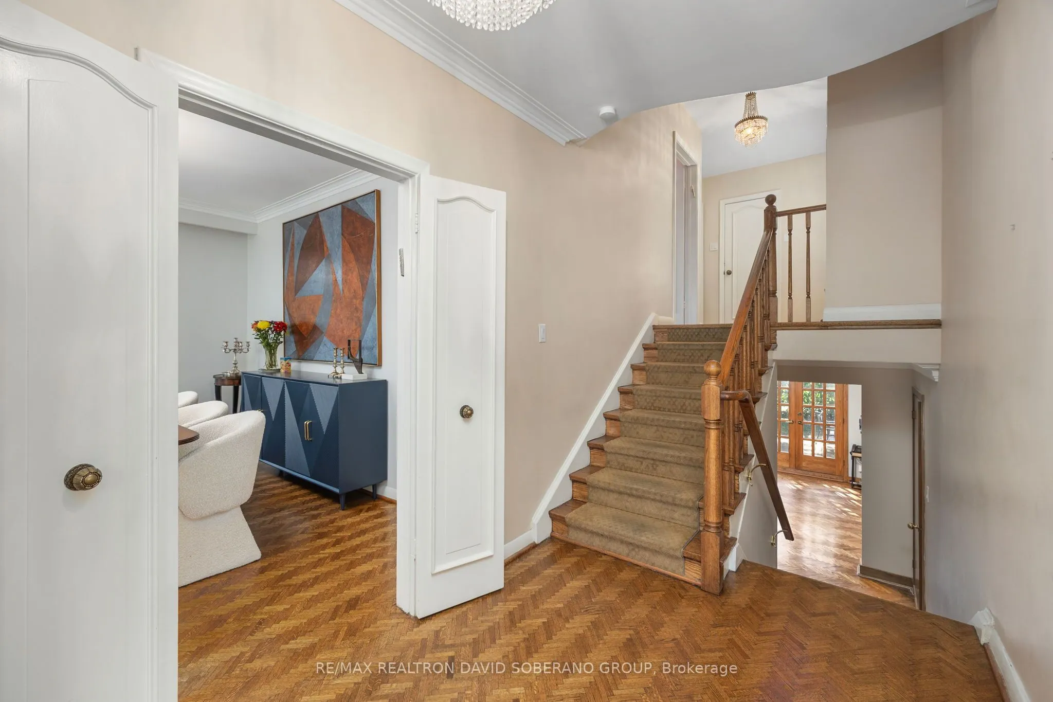 17 Erica Avenue