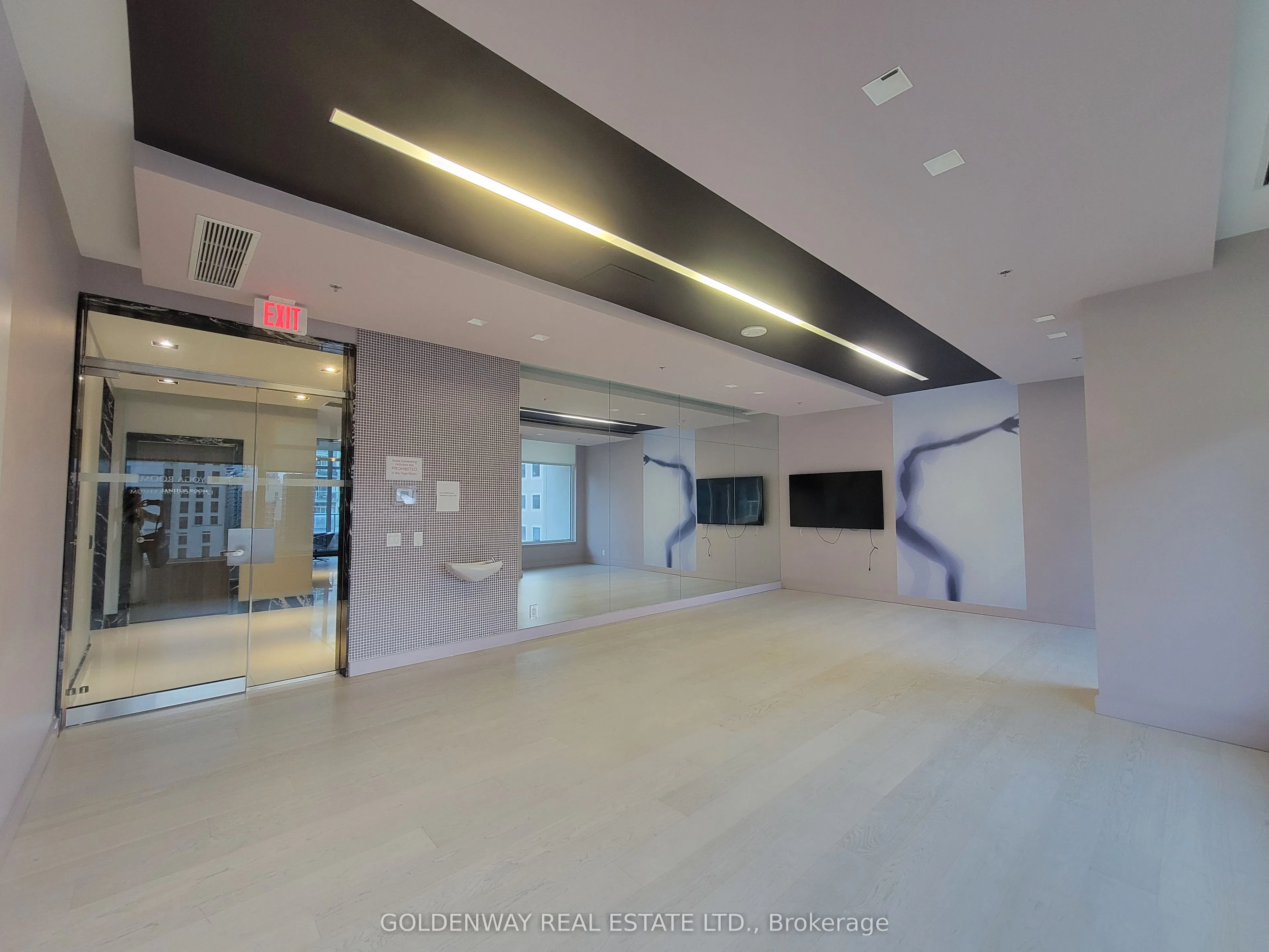 199 Richmond Street W, #1101
