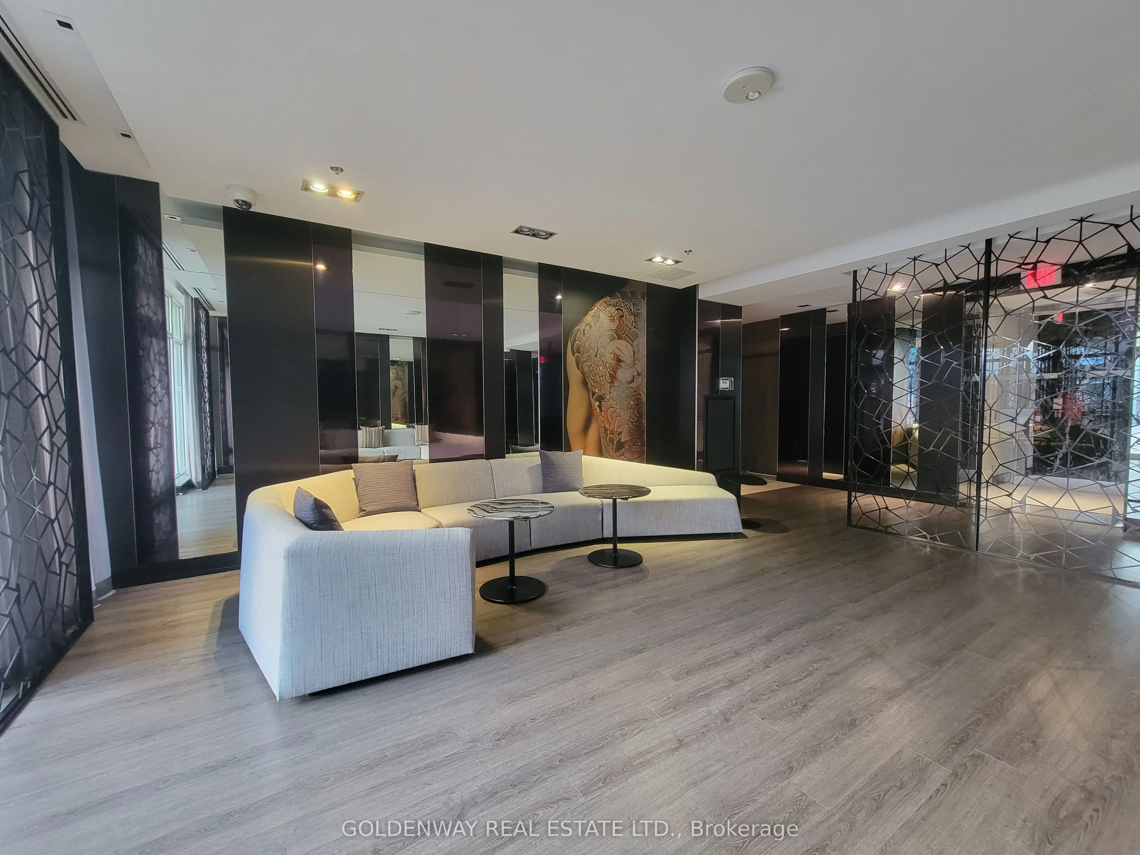 199 Richmond Street W, #1101
