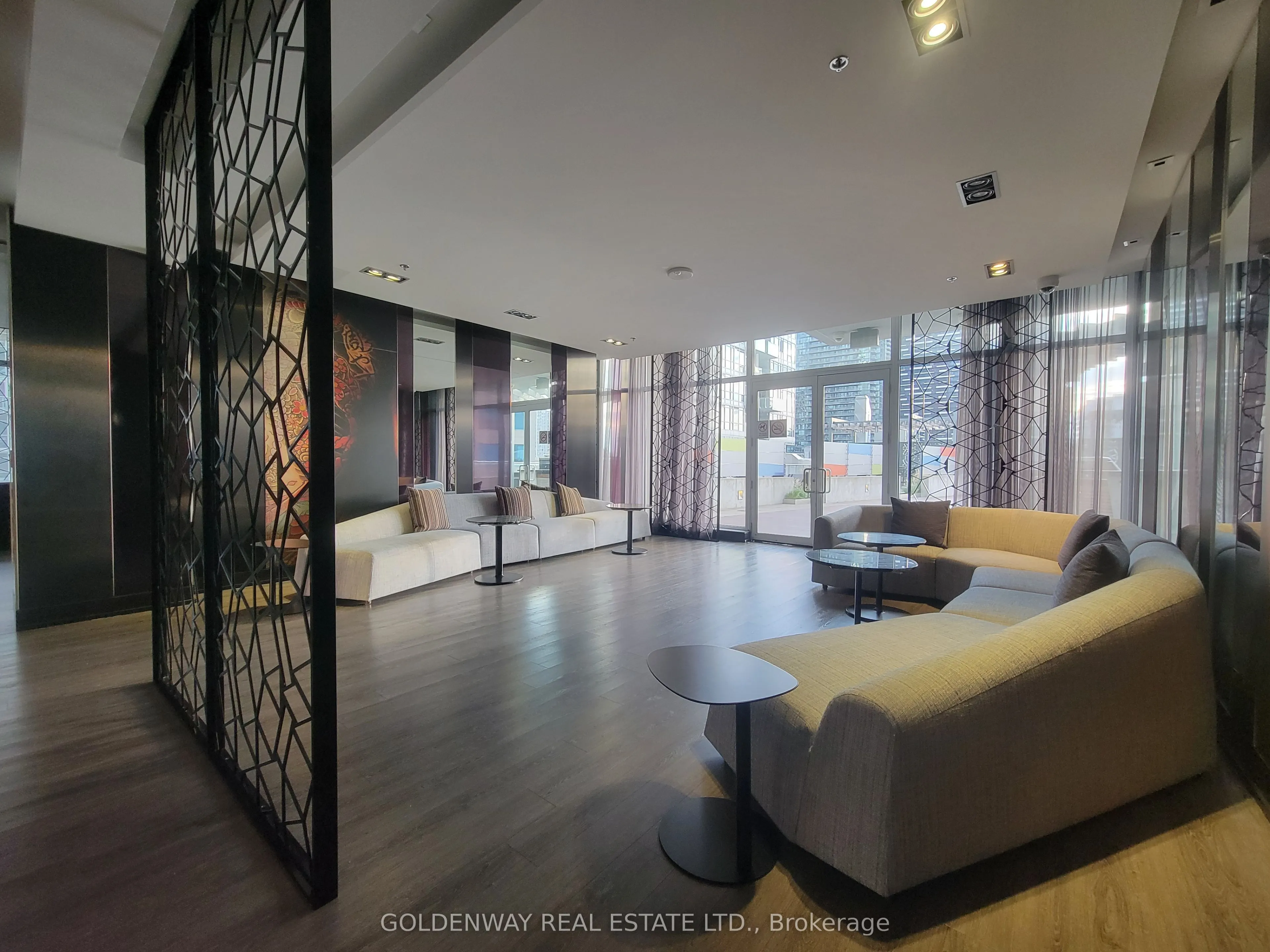 199 Richmond Street W, #1101