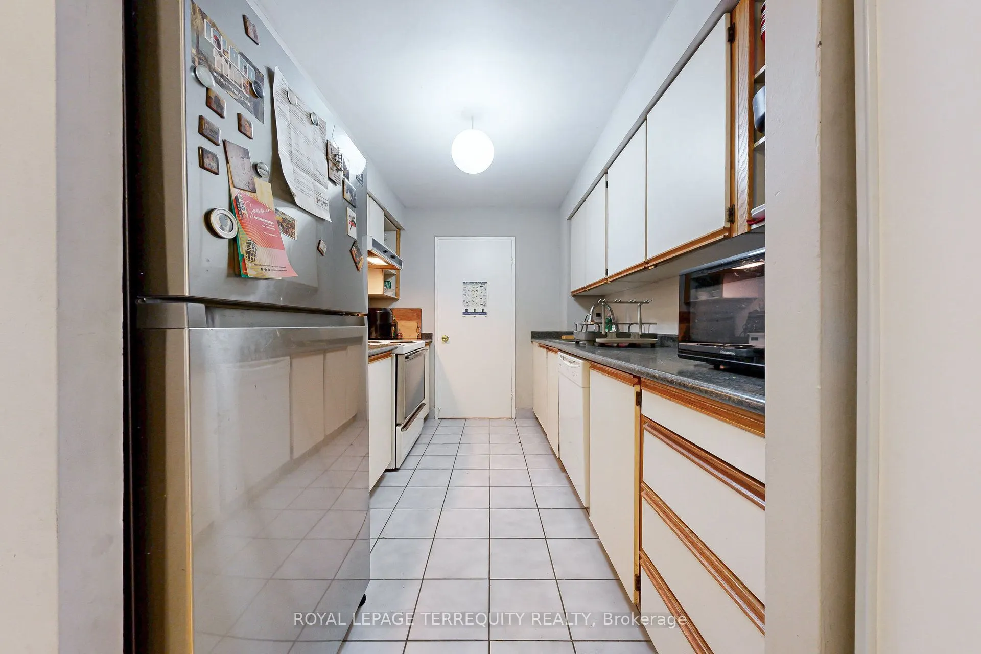 250 Jarvis Street, #506
