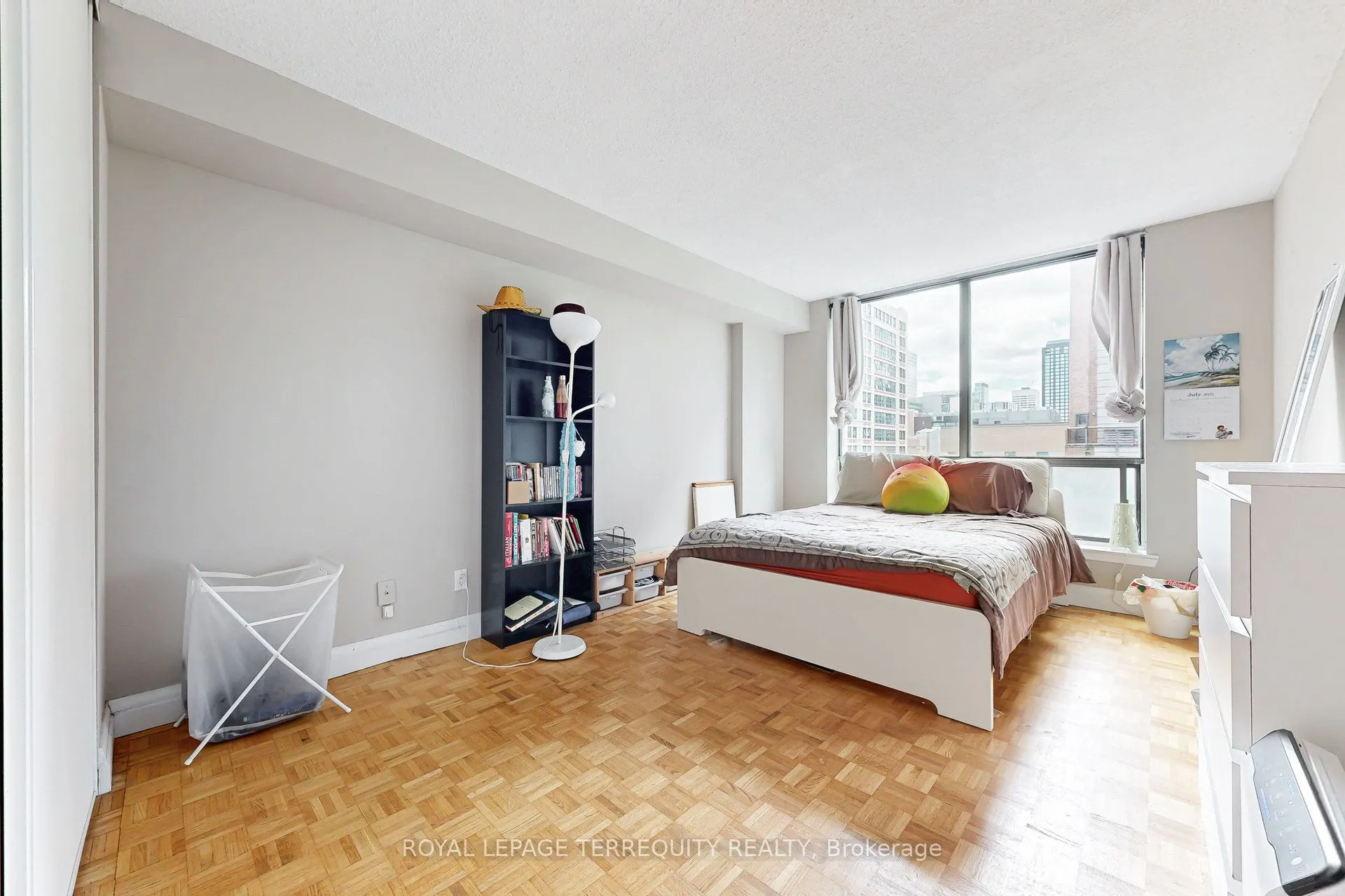 250 Jarvis Street, #506