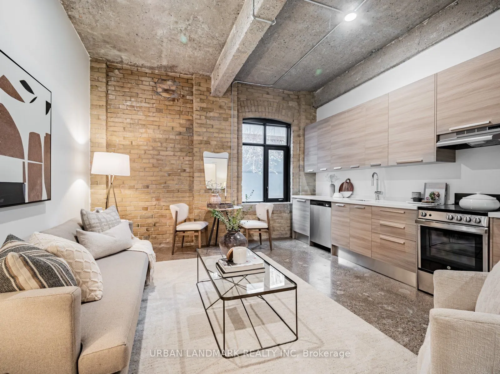 9 St Nicholas Street, #203