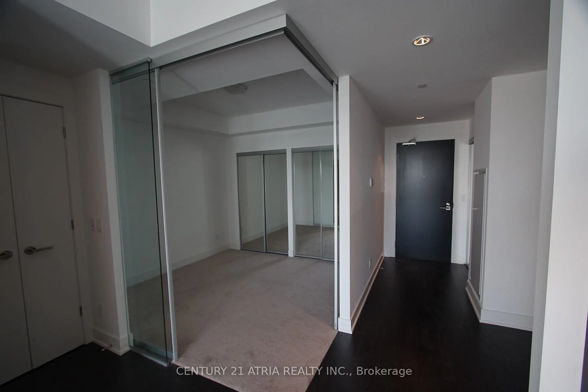 3018 Yonge Street, #816
