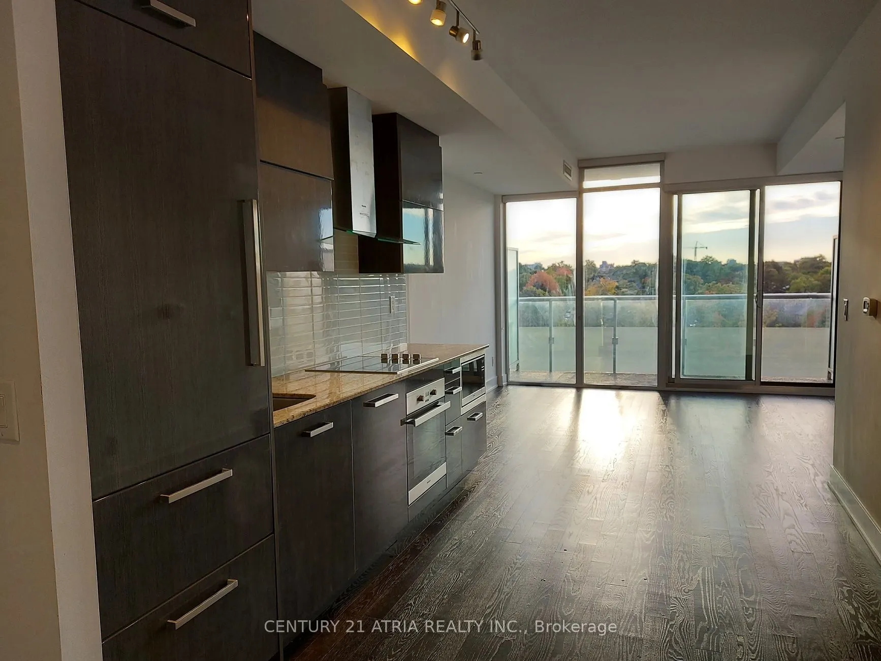 3018 Yonge Street, #816