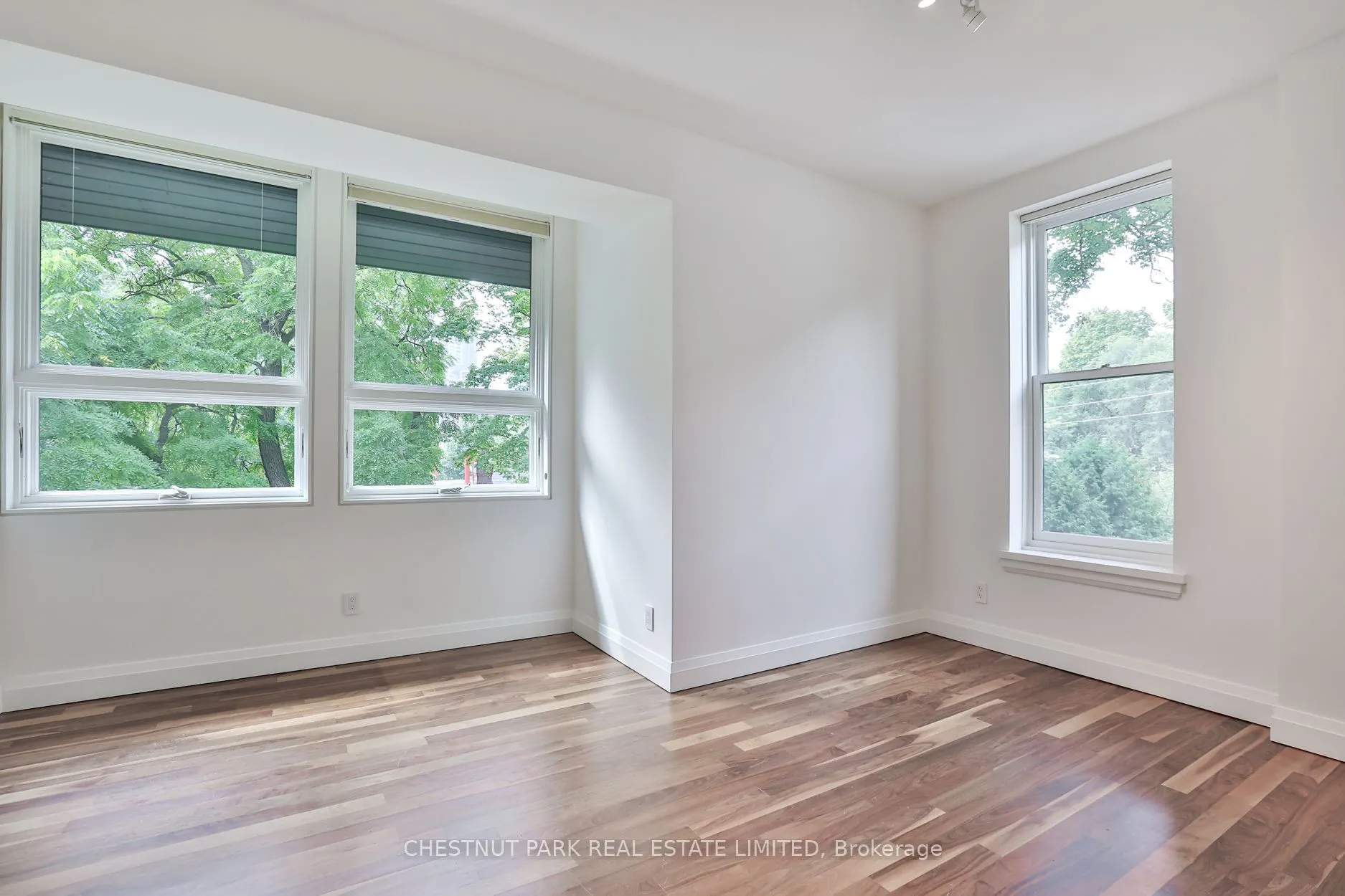 4 Meredith Crescent