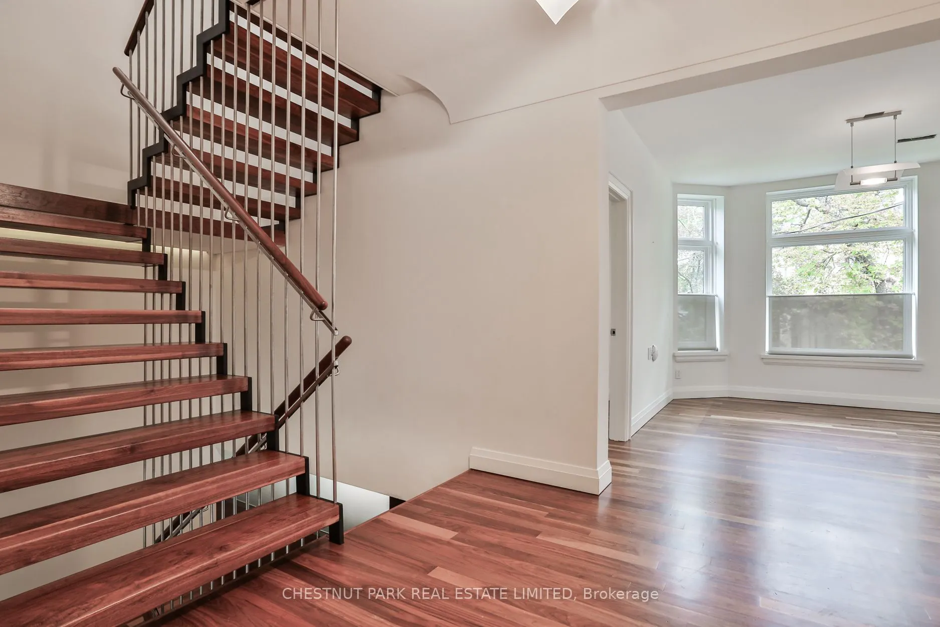 4 Meredith Crescent