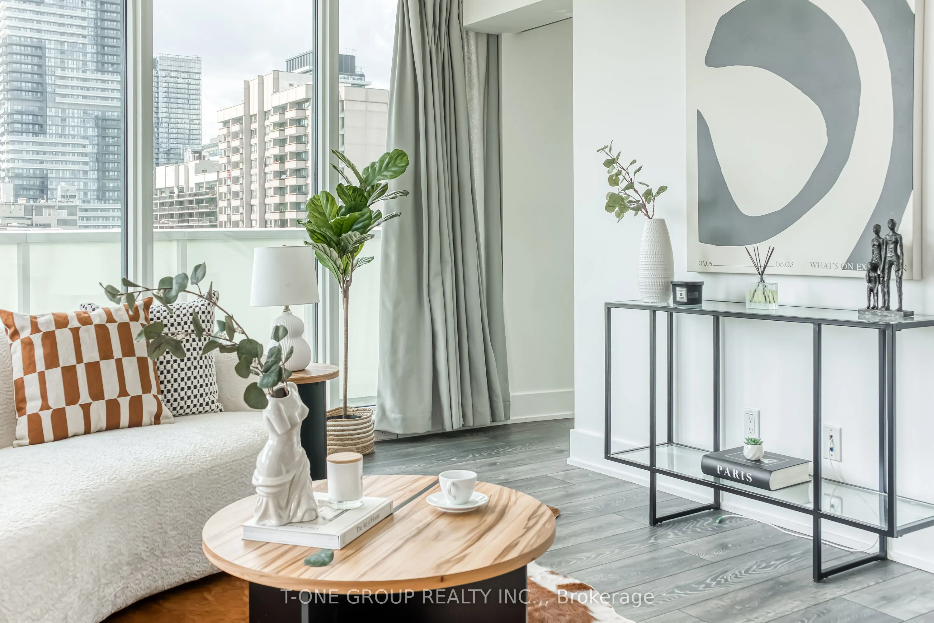 403 Church Street, #2102
