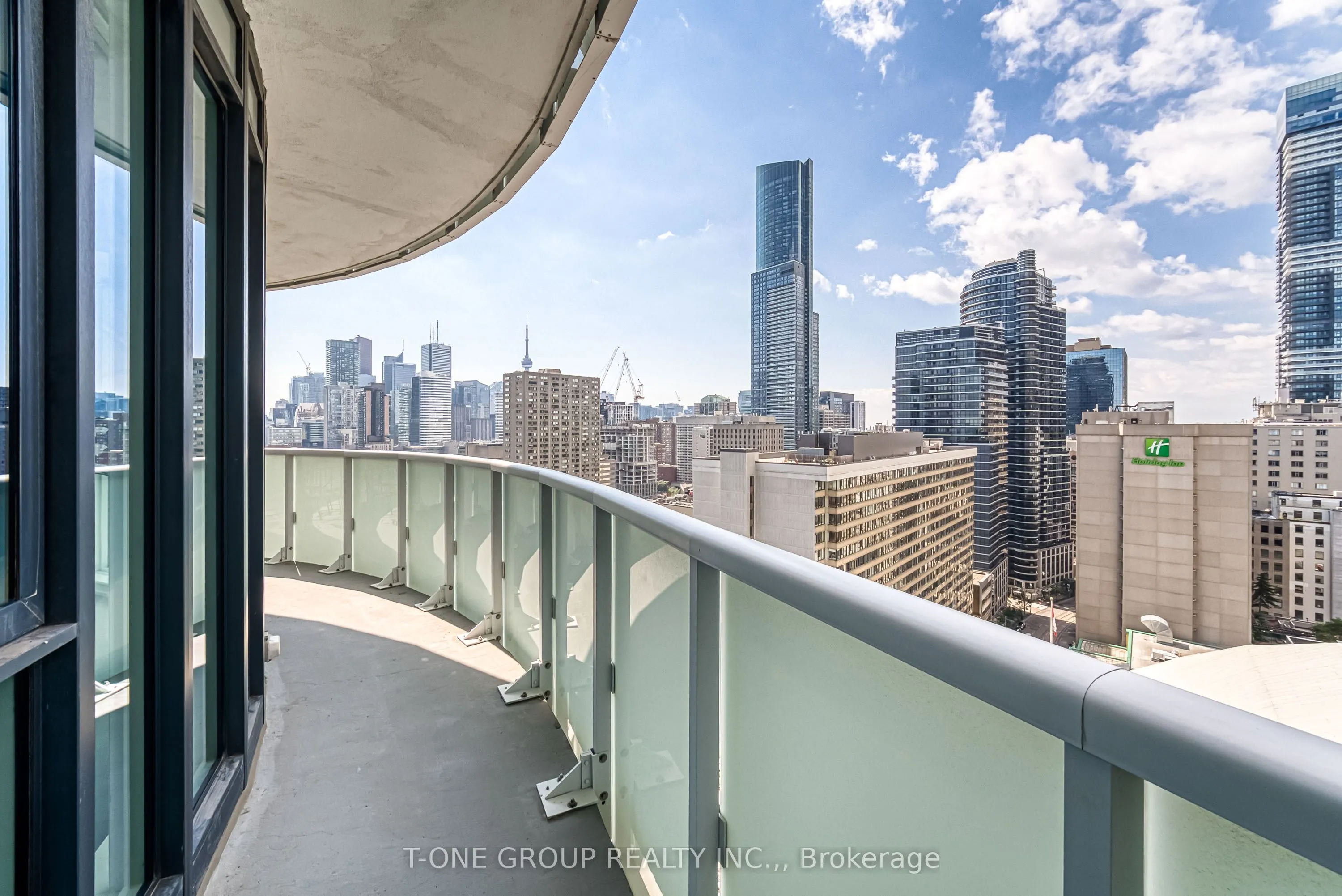 403 Church Street, #2102