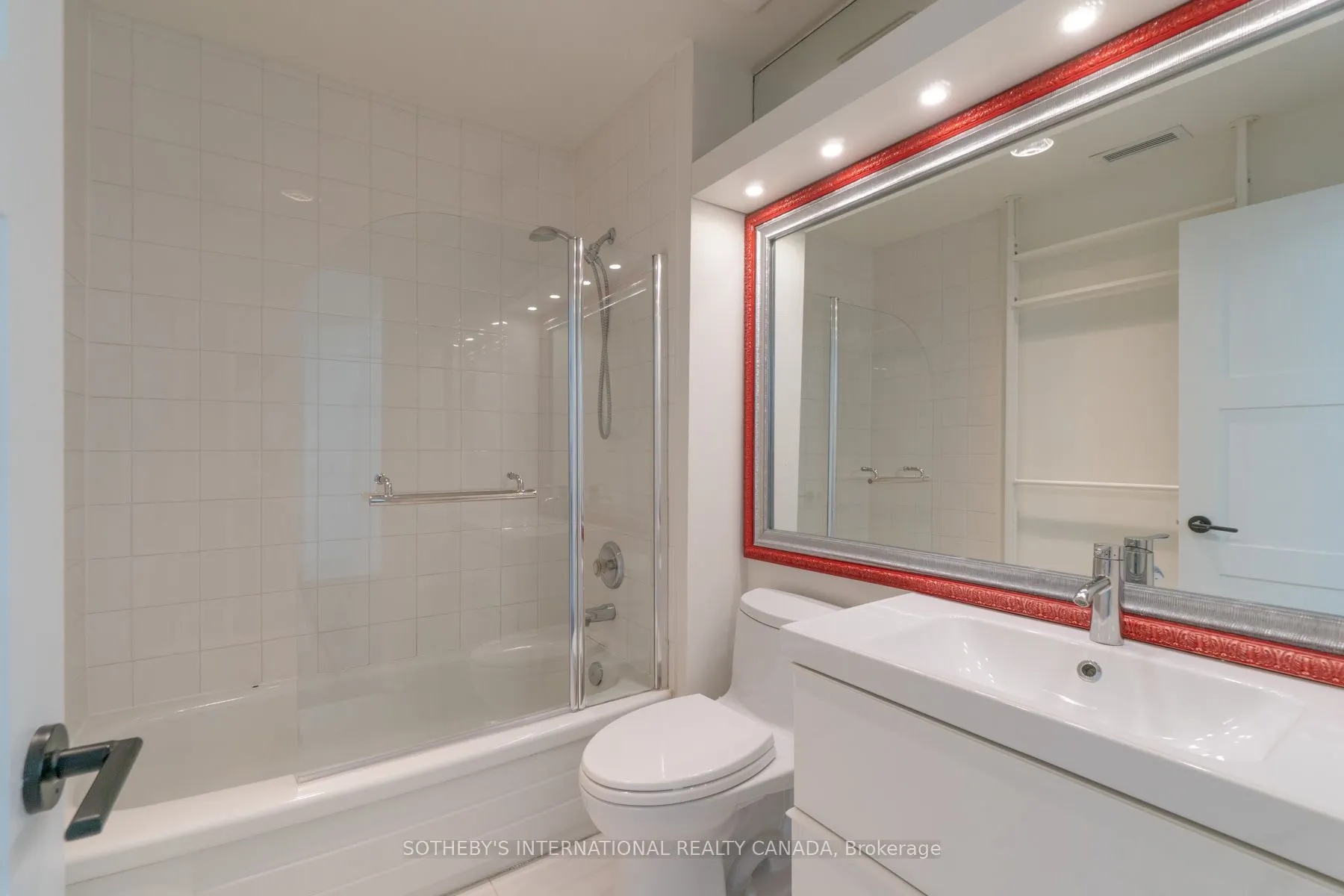 215-217 Carlton Street, #Unit 3