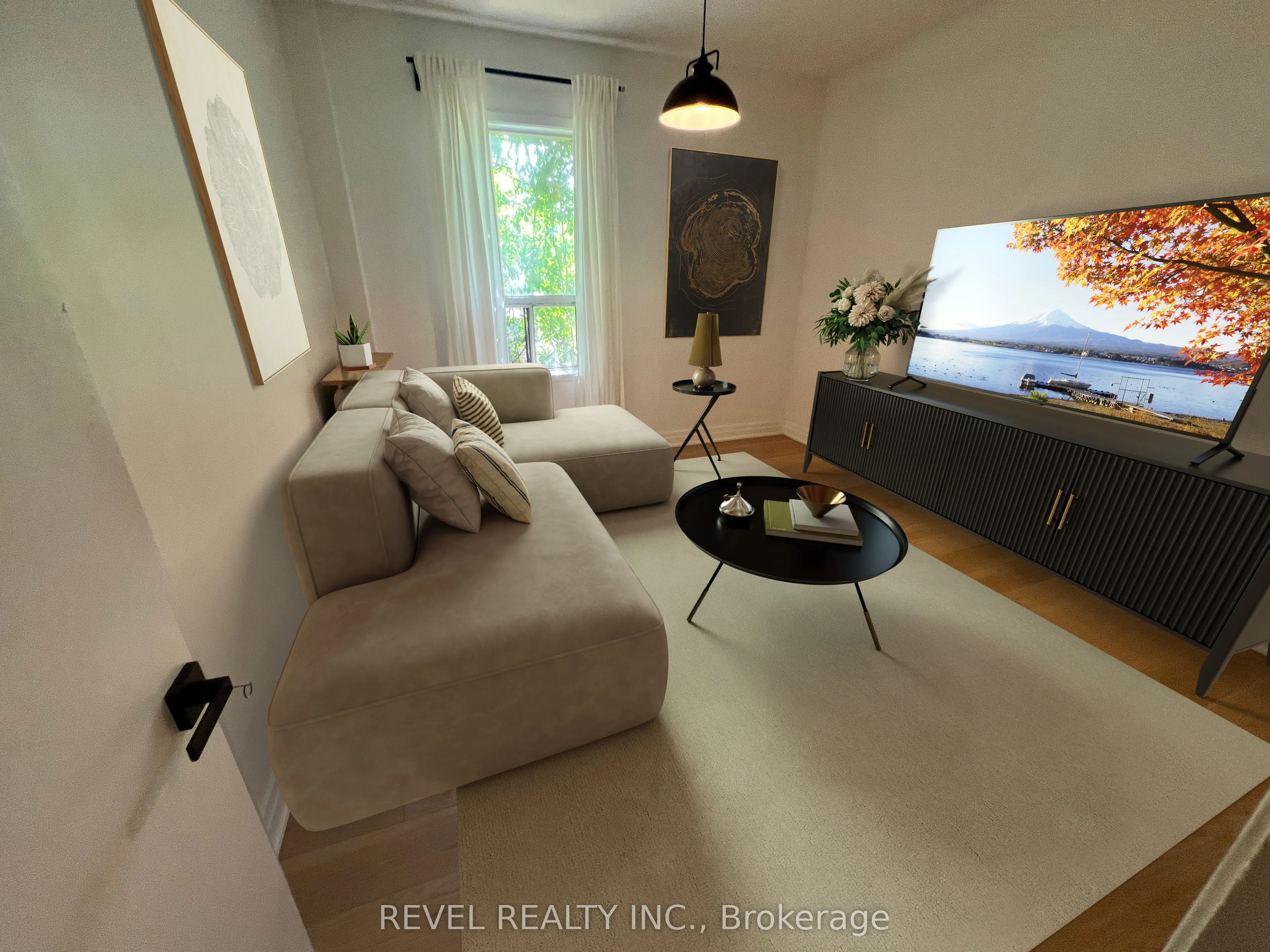 761 Dundas Street W, #A (Upper)