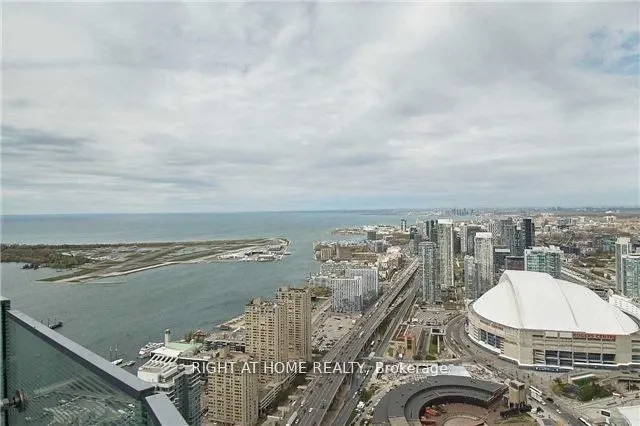 12 York Street, #5707