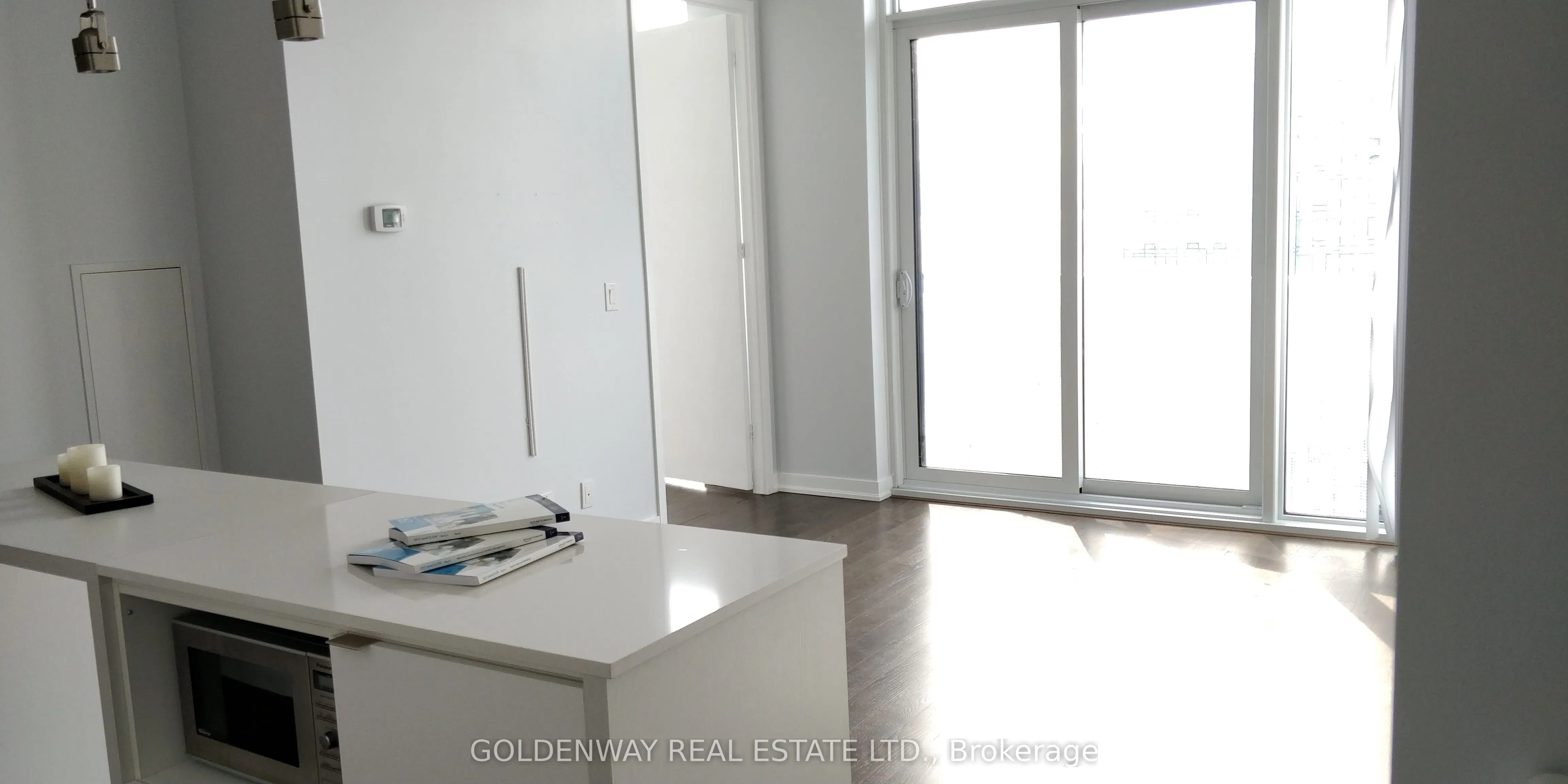 100 Harbour Street, #6901