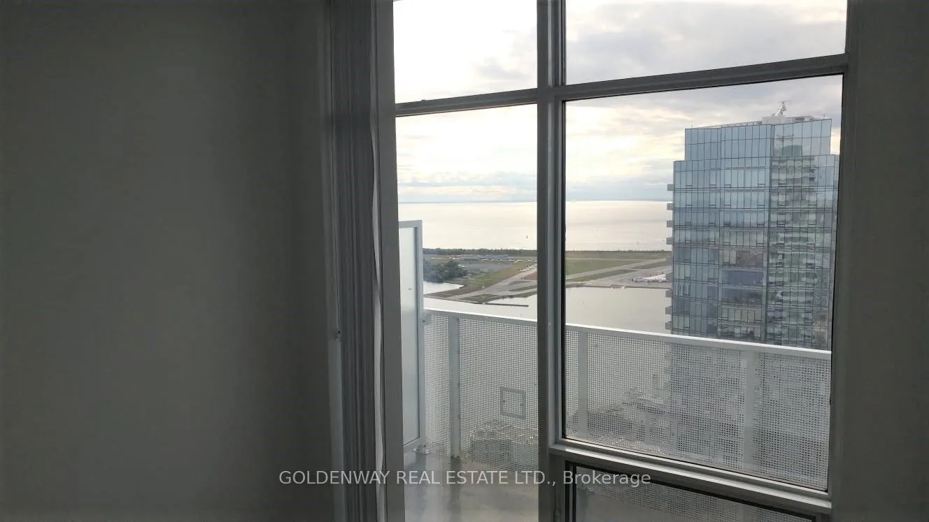 100 Harbour Street, #6901
