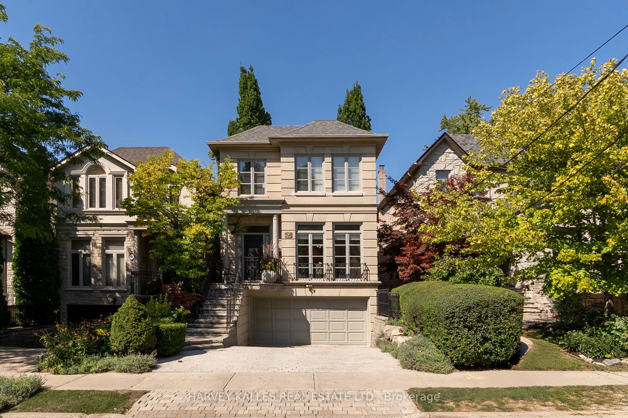 398 Bedford Park