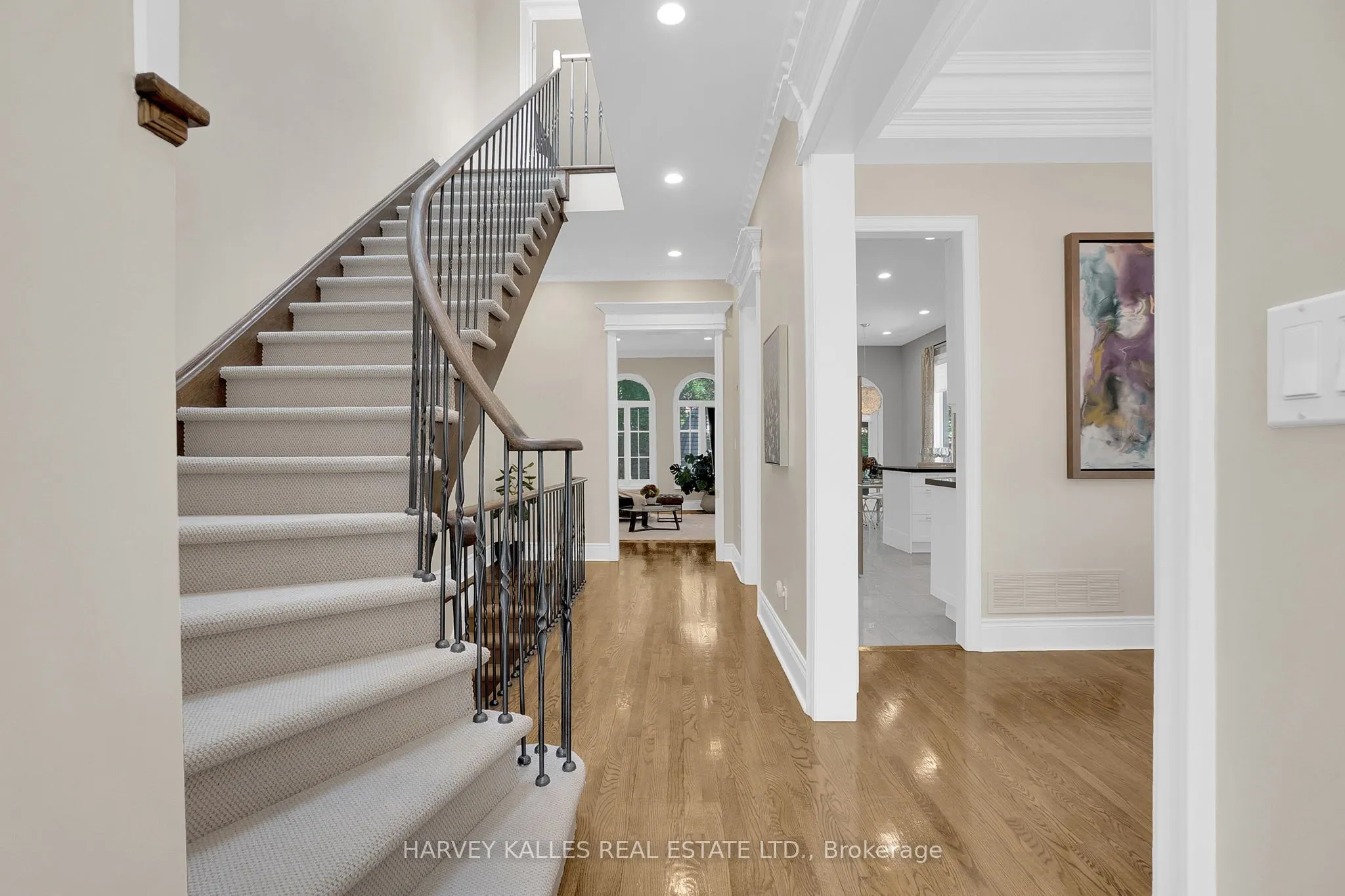 398 Bedford Park