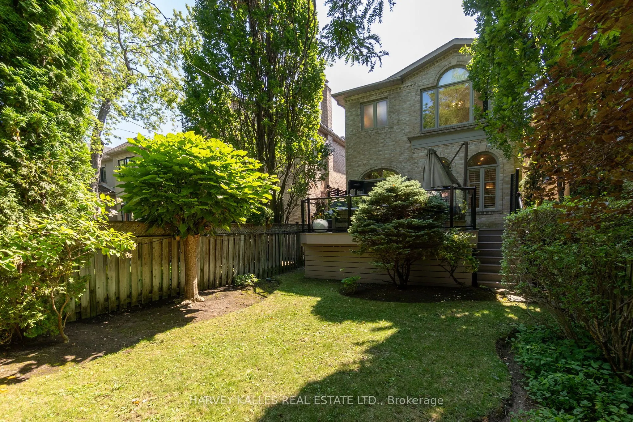 398 Bedford Park