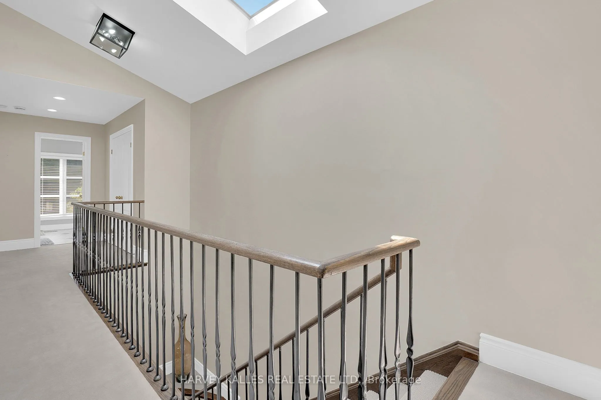 398 Bedford Park