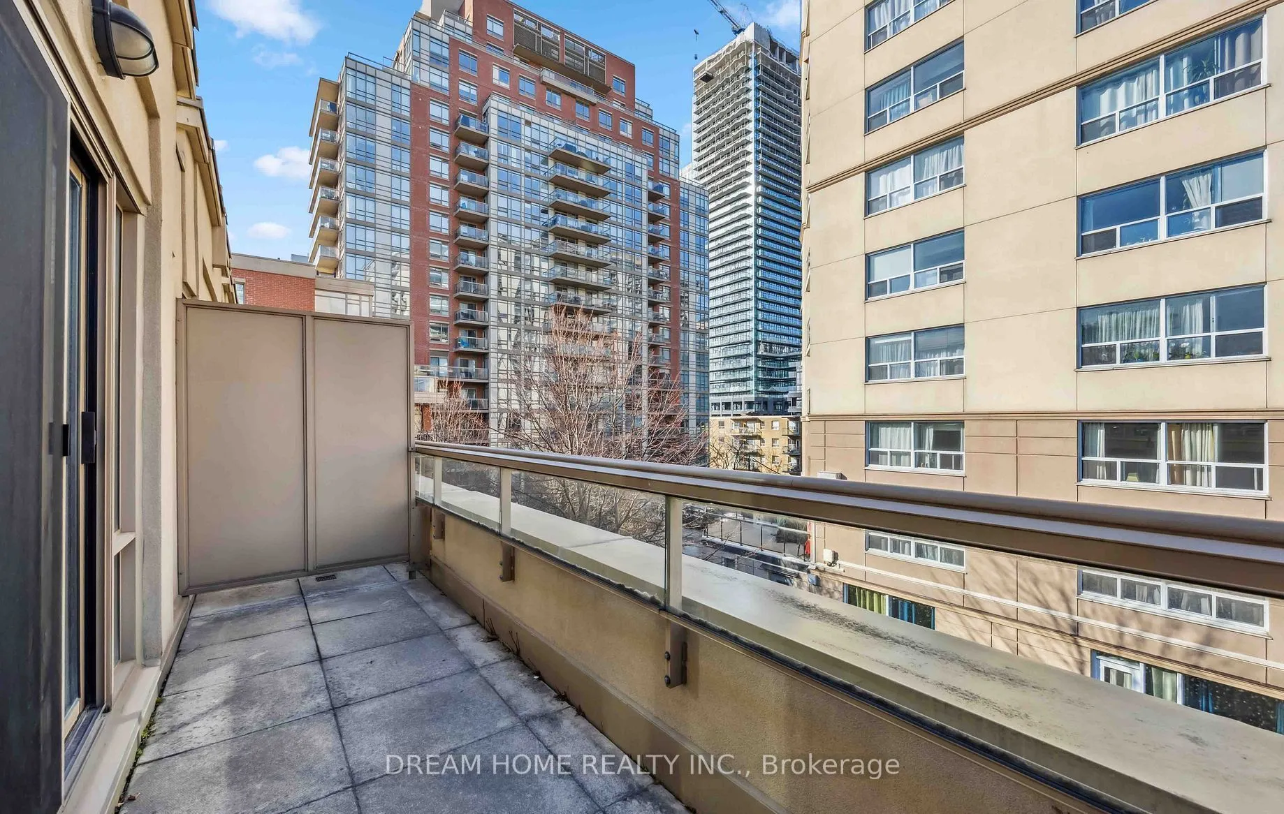 934 Mount Pleasant Road, #20