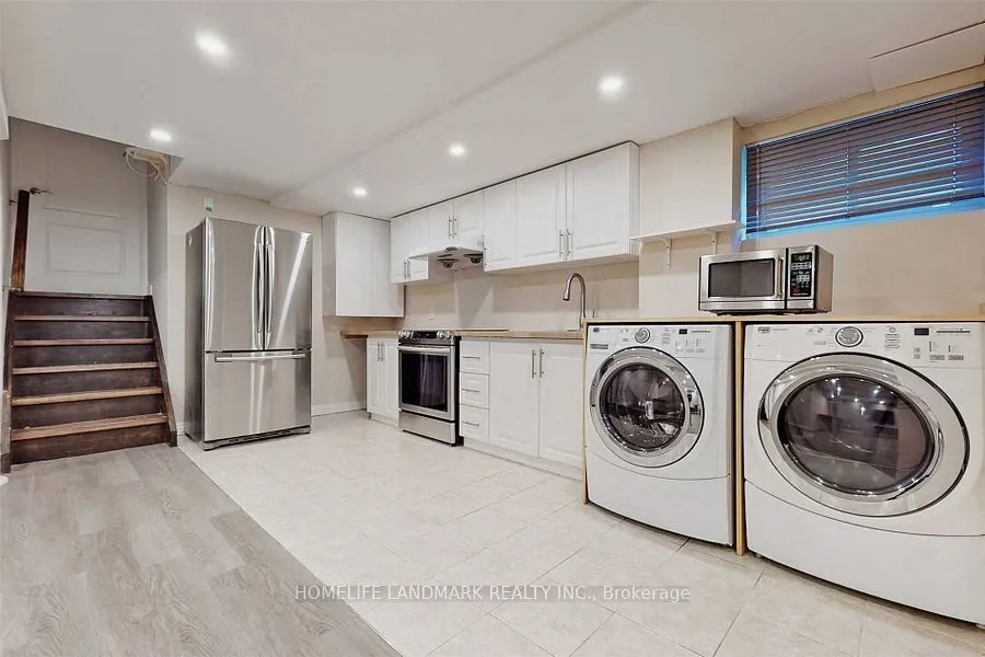 99 Painswick Crescent, #Lower
