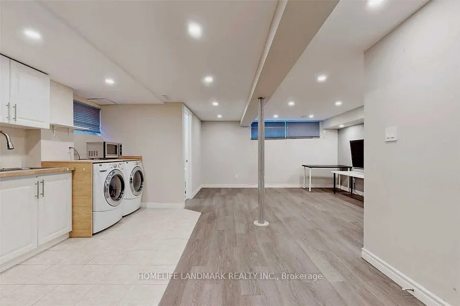 99 Painswick Crescent, #Lower