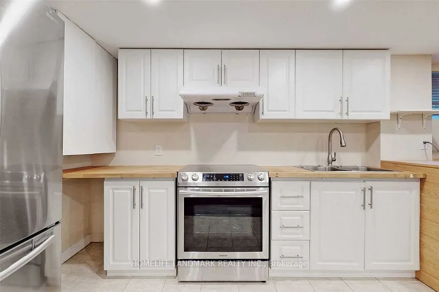 99 Painswick Crescent, #Lower