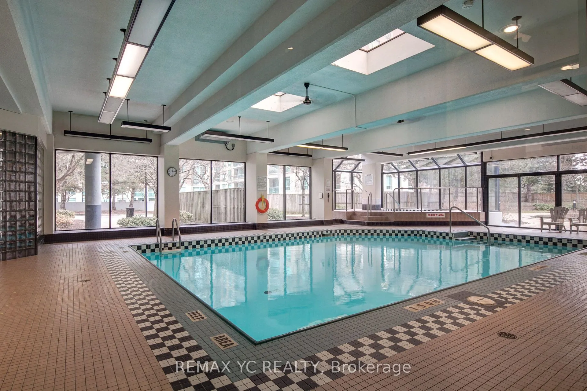 7 Bishop Avenue, #1013