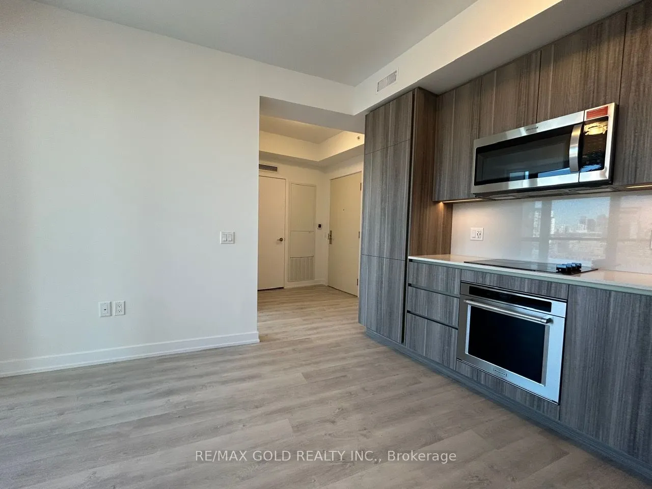 15 Richardson Street, #1401