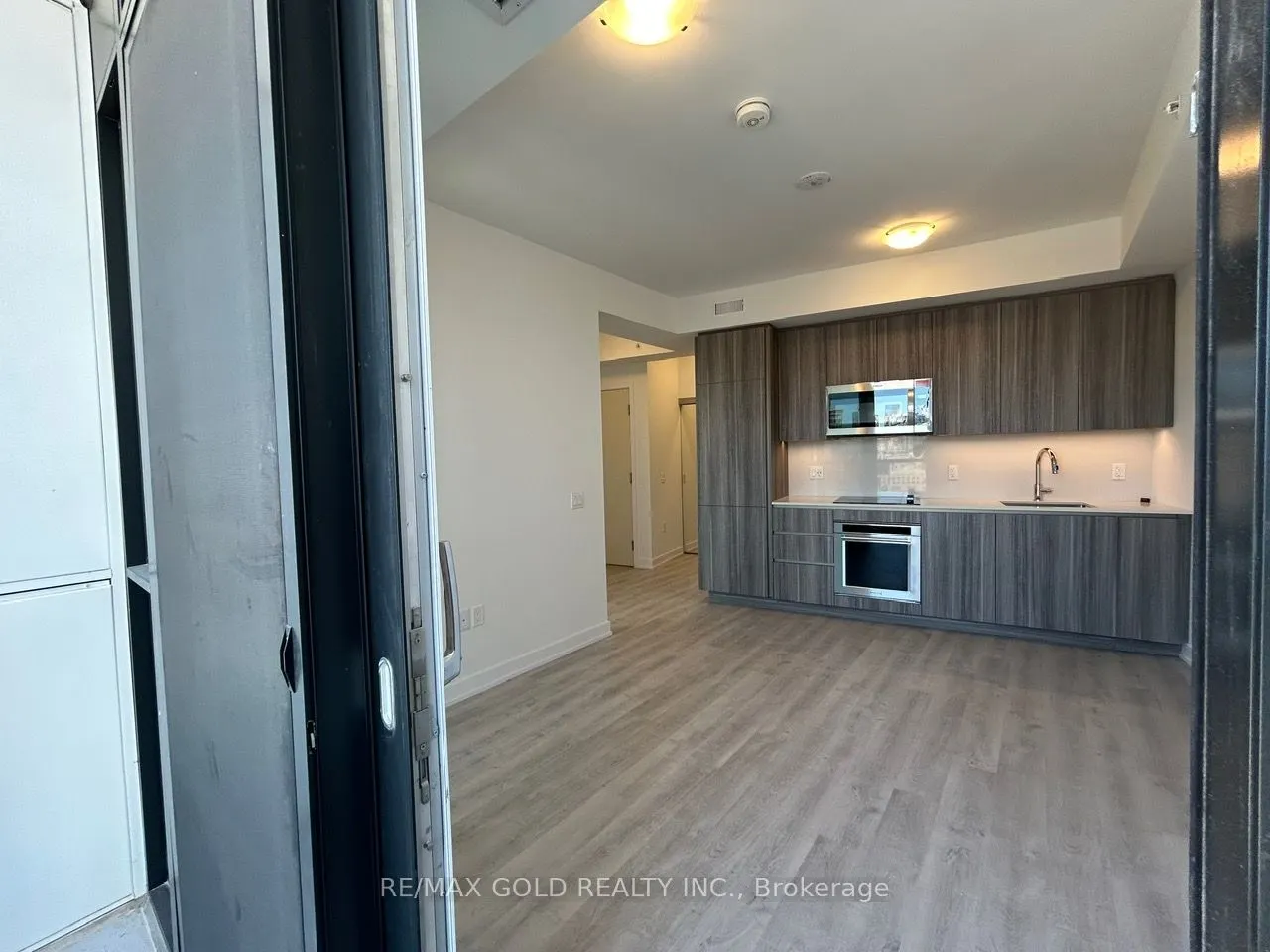 15 Richardson Street, #1401