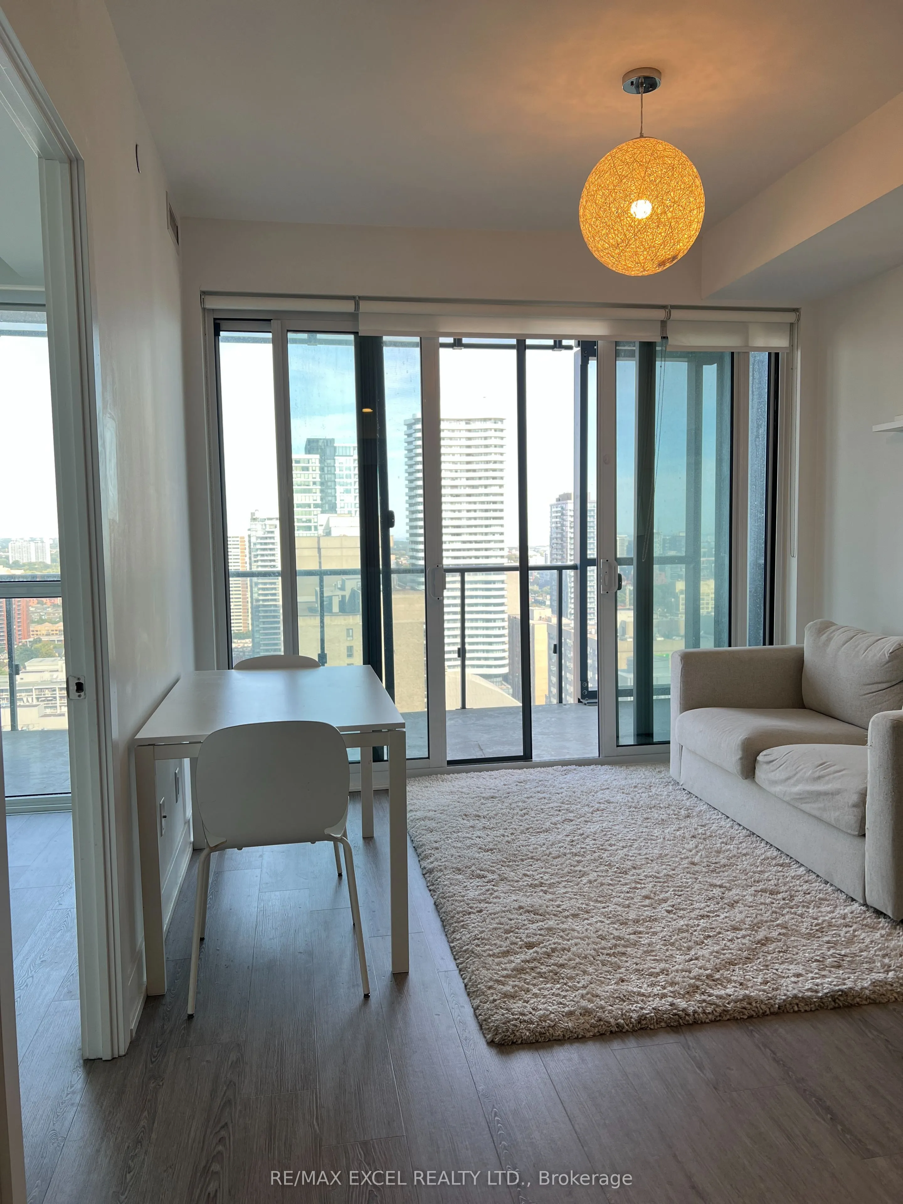7 Grenville Street, #3006