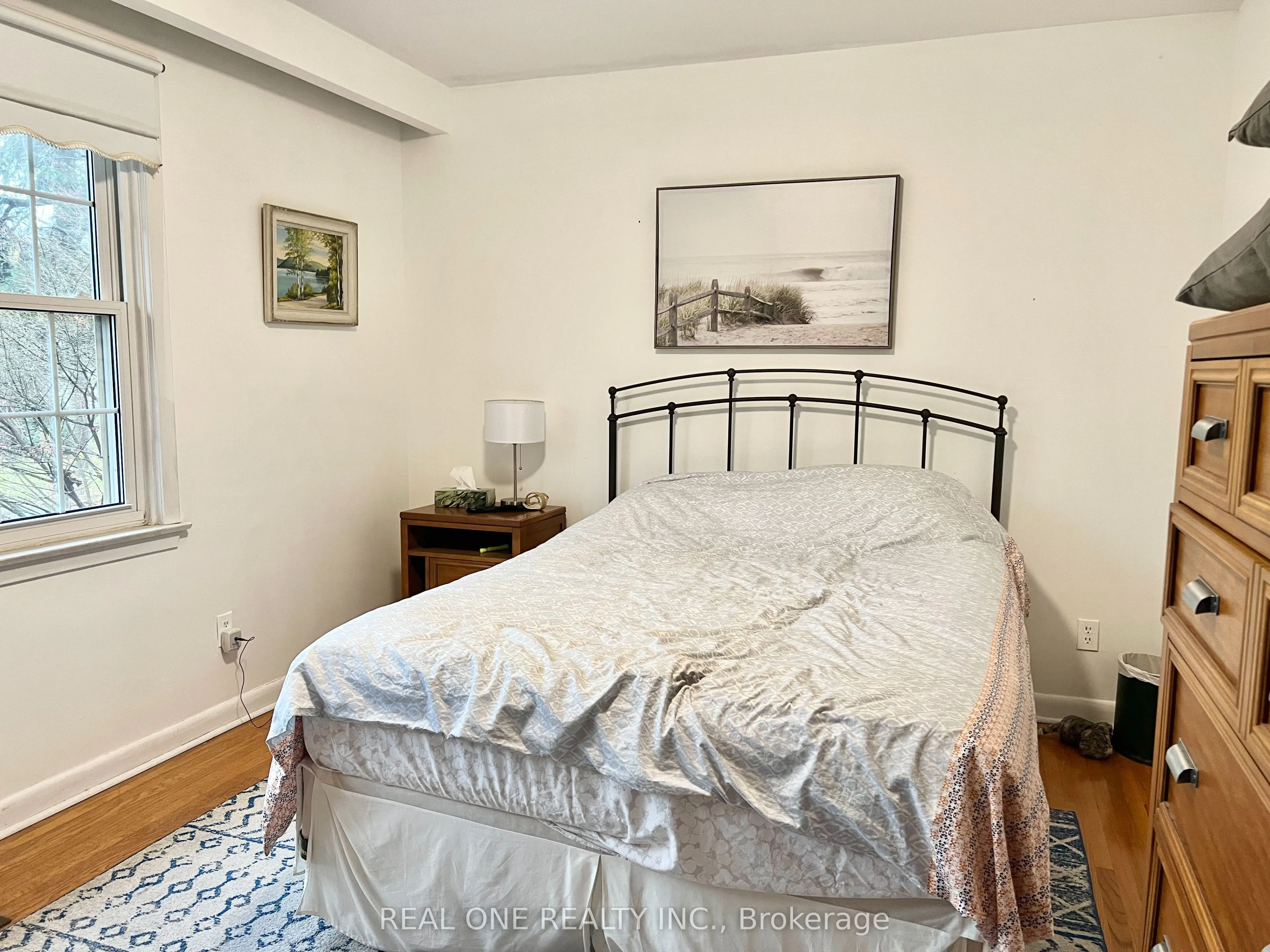 6 Fairhill Crescent