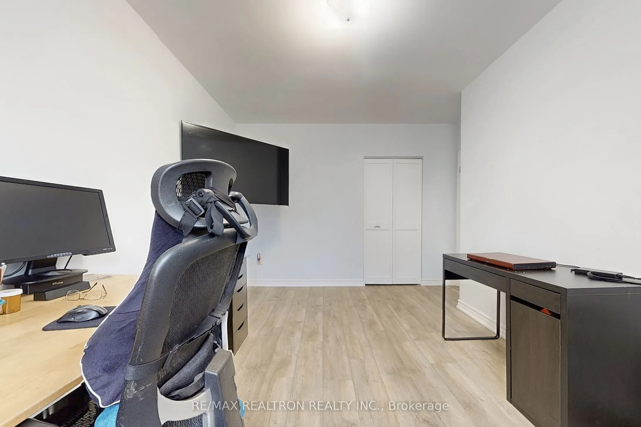 15 Esterbrooke Avenue, #131
