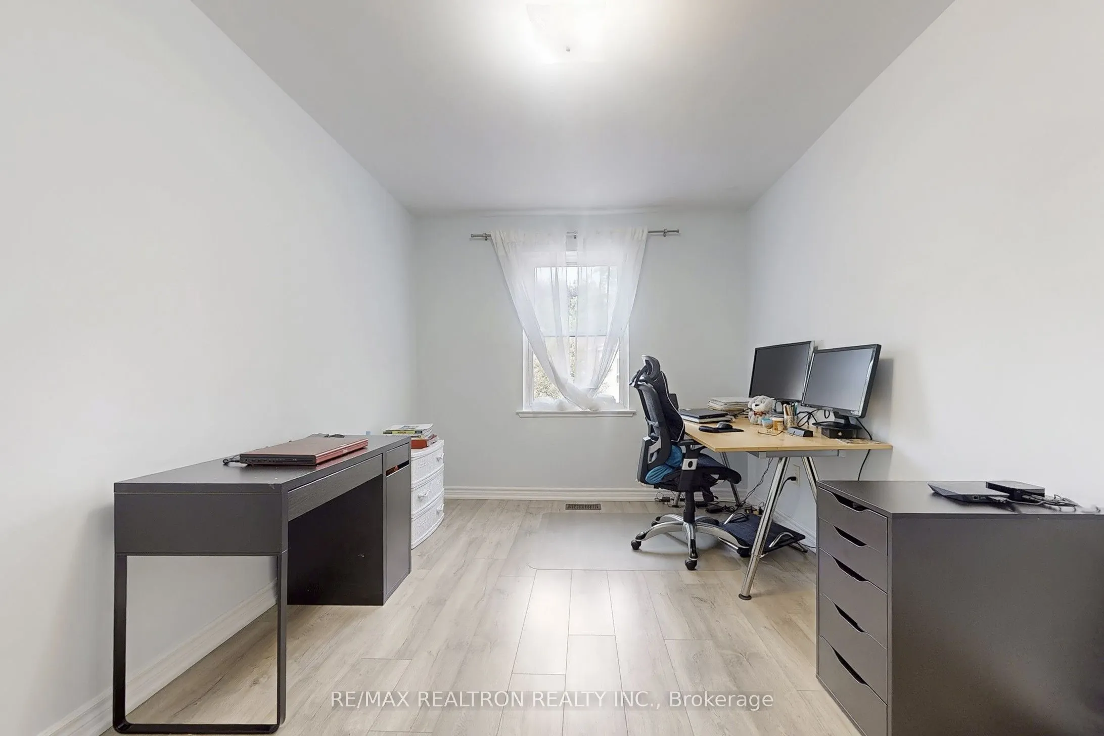 15 Esterbrooke Avenue, #131