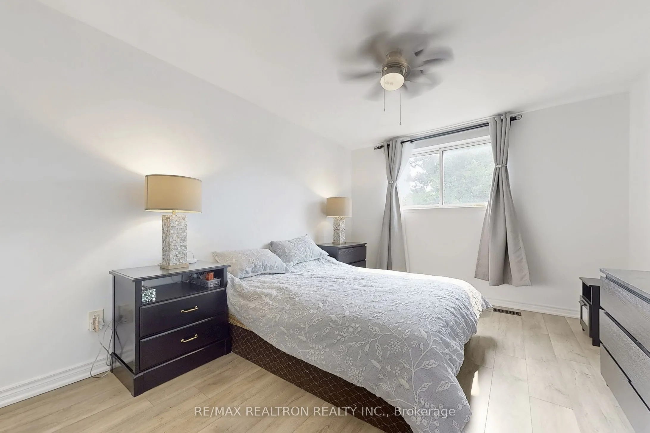 15 Esterbrooke Avenue, #131