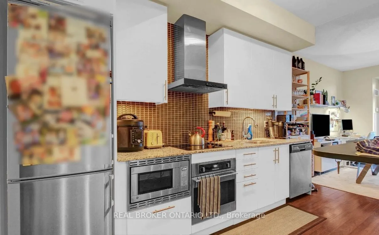 352 Front Street W, #2221