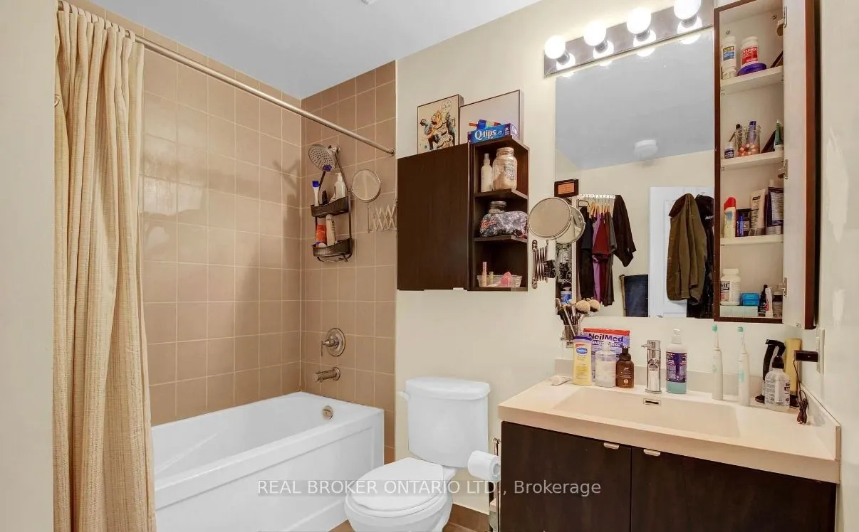 352 Front Street W, #2221