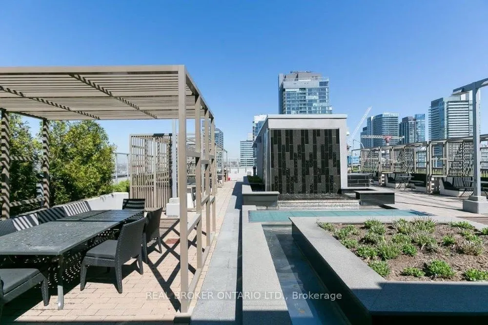 352 Front Street W, #2221