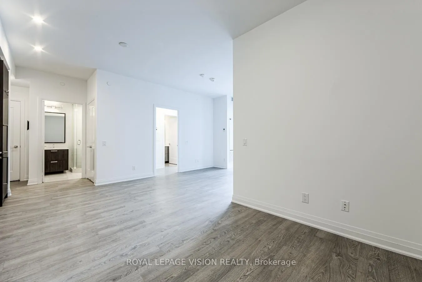 280 Howland Avenue, #332