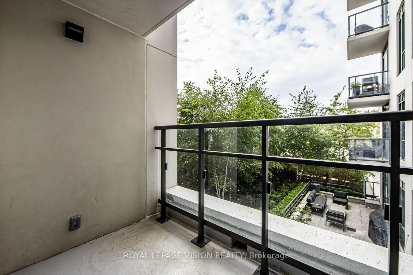 280 Howland Avenue, #332