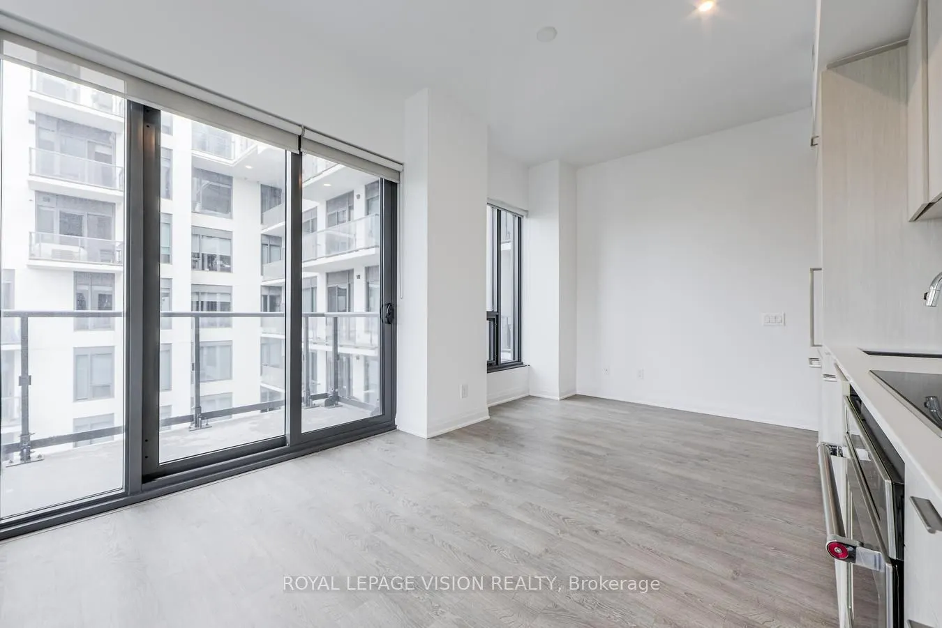 280 Howland Avenue, #628