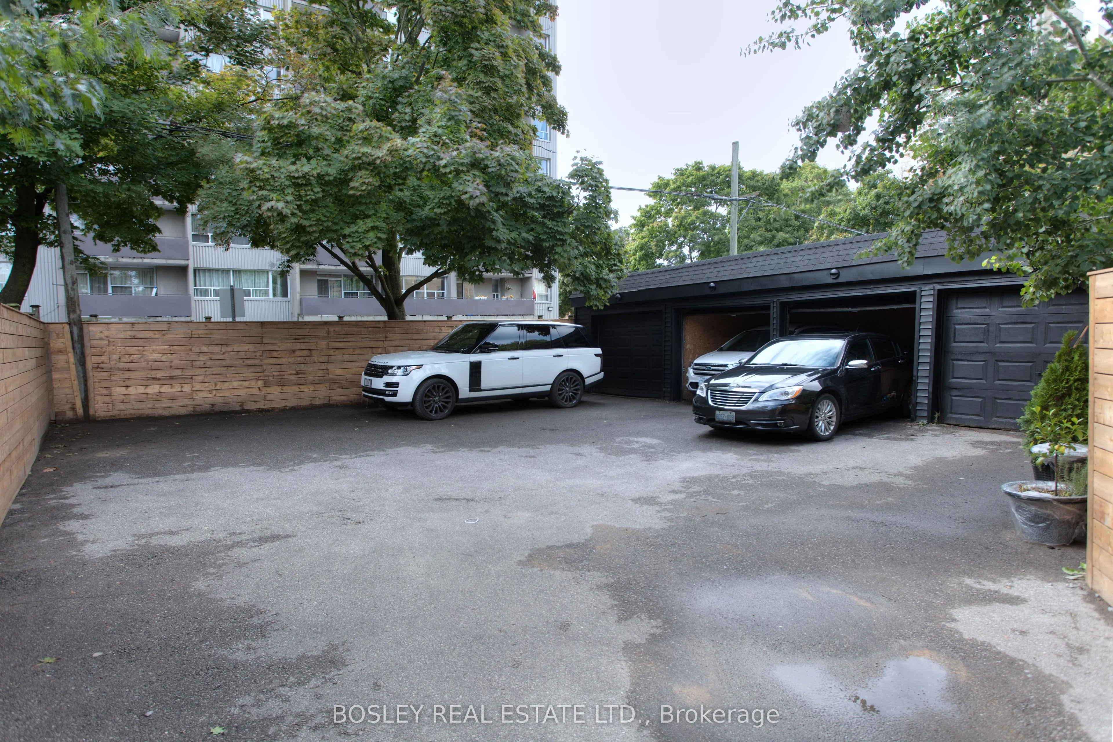 357 Roehampton Avenue